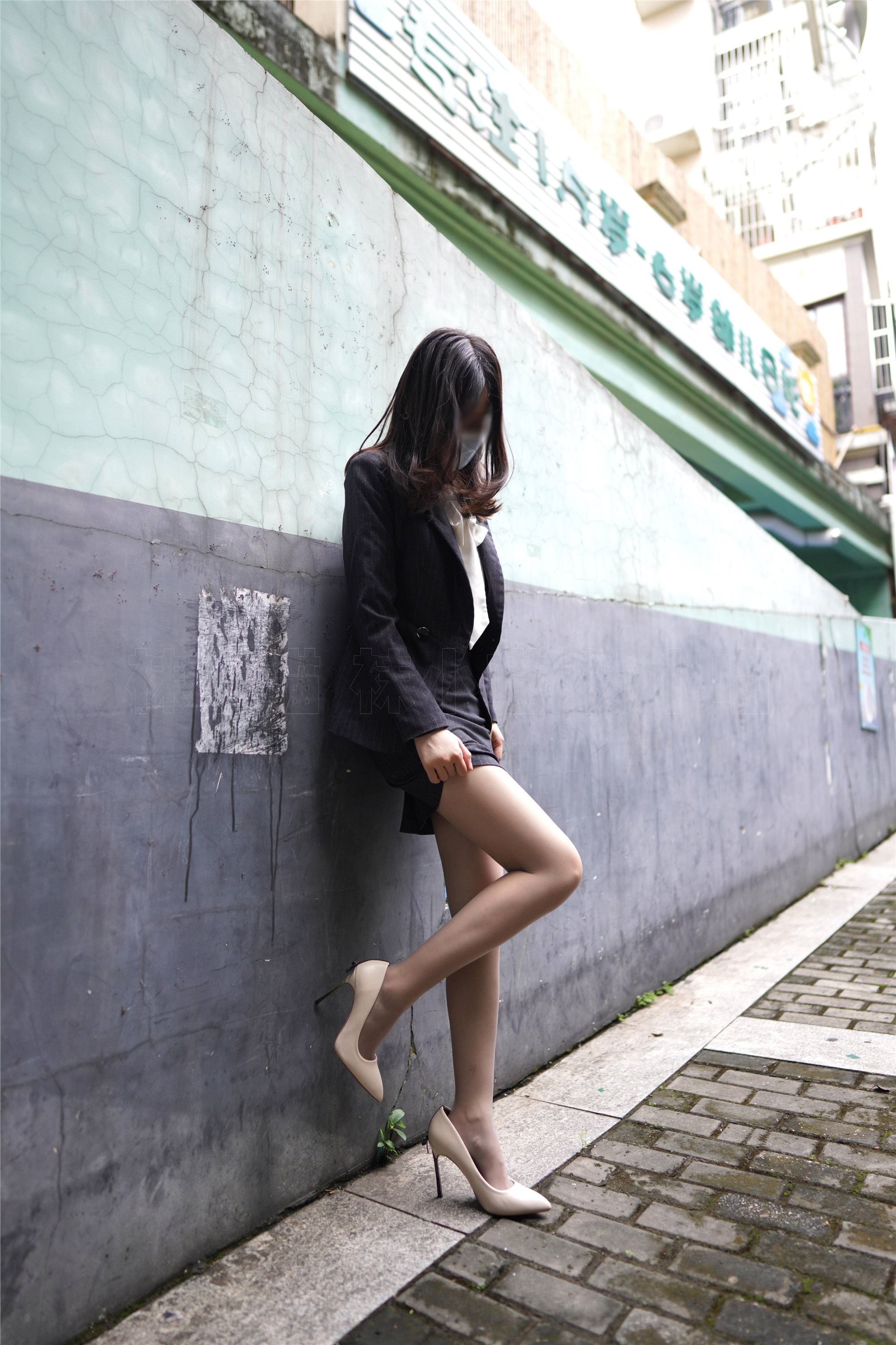 kittyWawa袜小喵  KT240 请保持1米以上距离